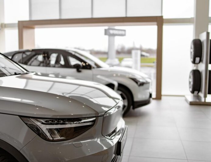 Volkswagen Taigo R-Line Paket Özellikleri: Donanım + Görünüm Farkları